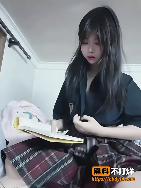 大学生面试被套路脱衣5 大学生面试被套路脱衣5