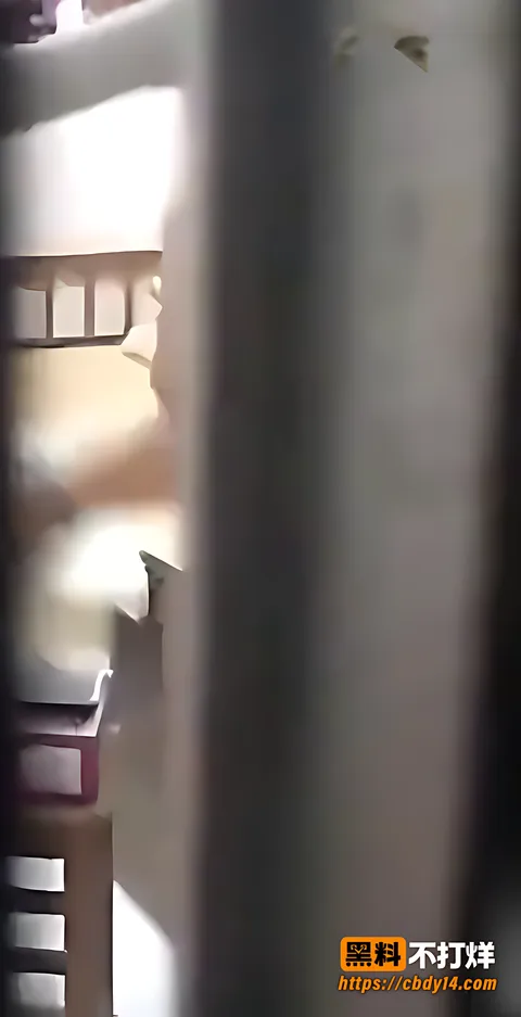 河北技校女生宿舍偷拍11 河北技校女生宿舍偷拍11