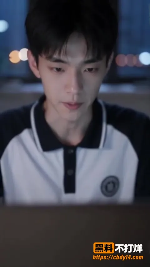 成人短剧7 成人短剧7
